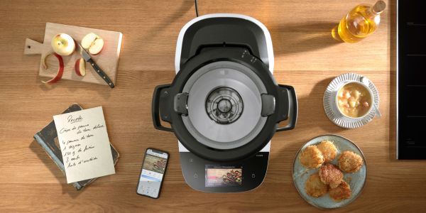 Schneller kochen, intelligenter reinigen mit Mikrowelles und Saugroboter Guides