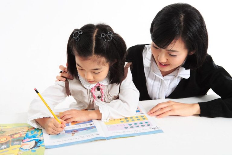 How to Find the Best Tuition Centre Near You: A Complete Guide for Parents